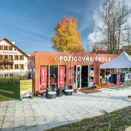 Pensionat Wellness Zora Family