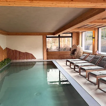 بيت ضيافة Wellness Zora Family 3*