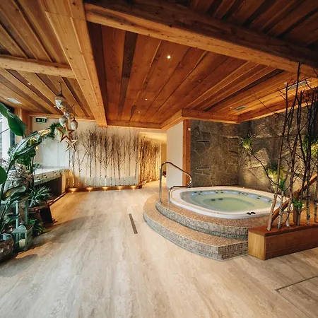 Konukevi Wellness Zora Family Tatranská Lomnica
