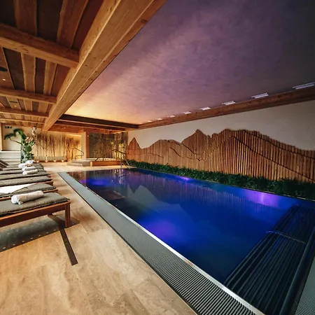 Wellness Zora Family Pensionat 3*