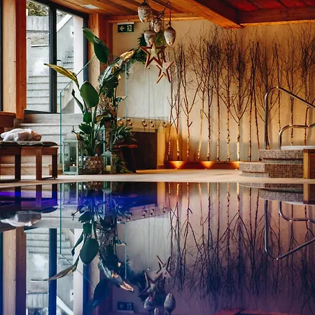 Wellness Zora Family Pensionat 3*