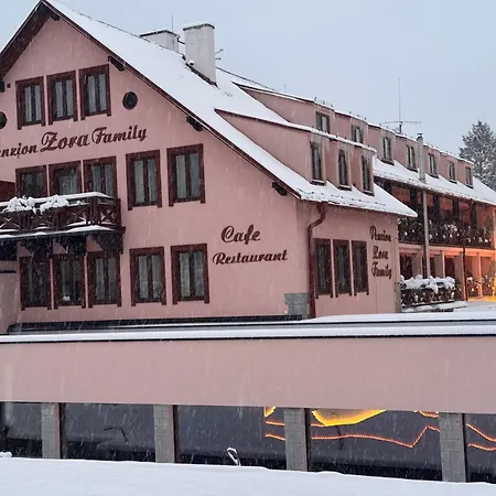 בית הארחה Wellness Zora Family