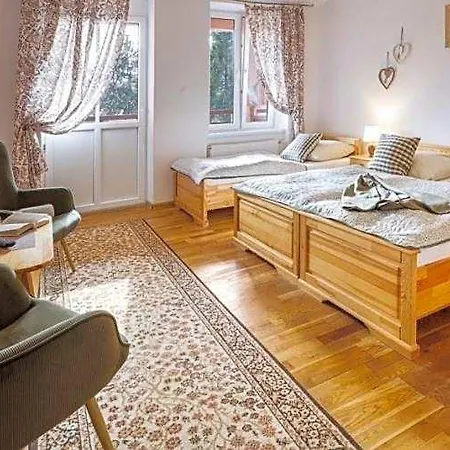 Gasthuis Wellness Zora Family Tatranská Lomnica